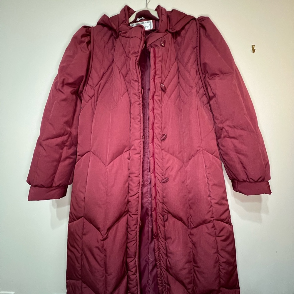 Vintage - Long Quilted Hooded Coat - Wine